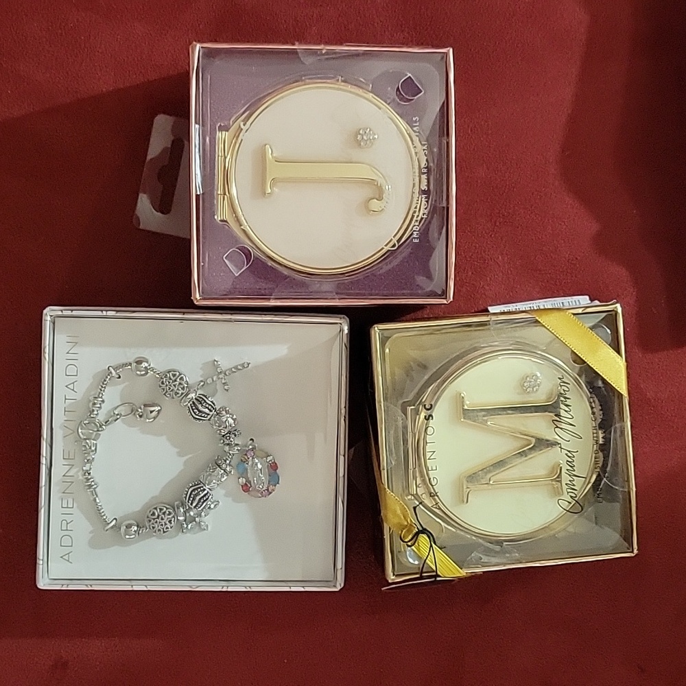 Compact mirrors